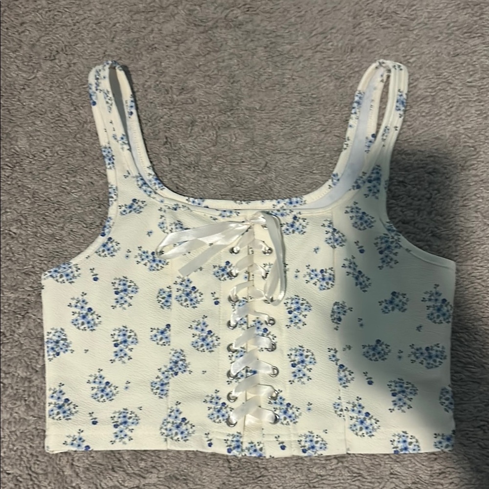 SHEIN White and Blue Floral Lace-Up Tank Top